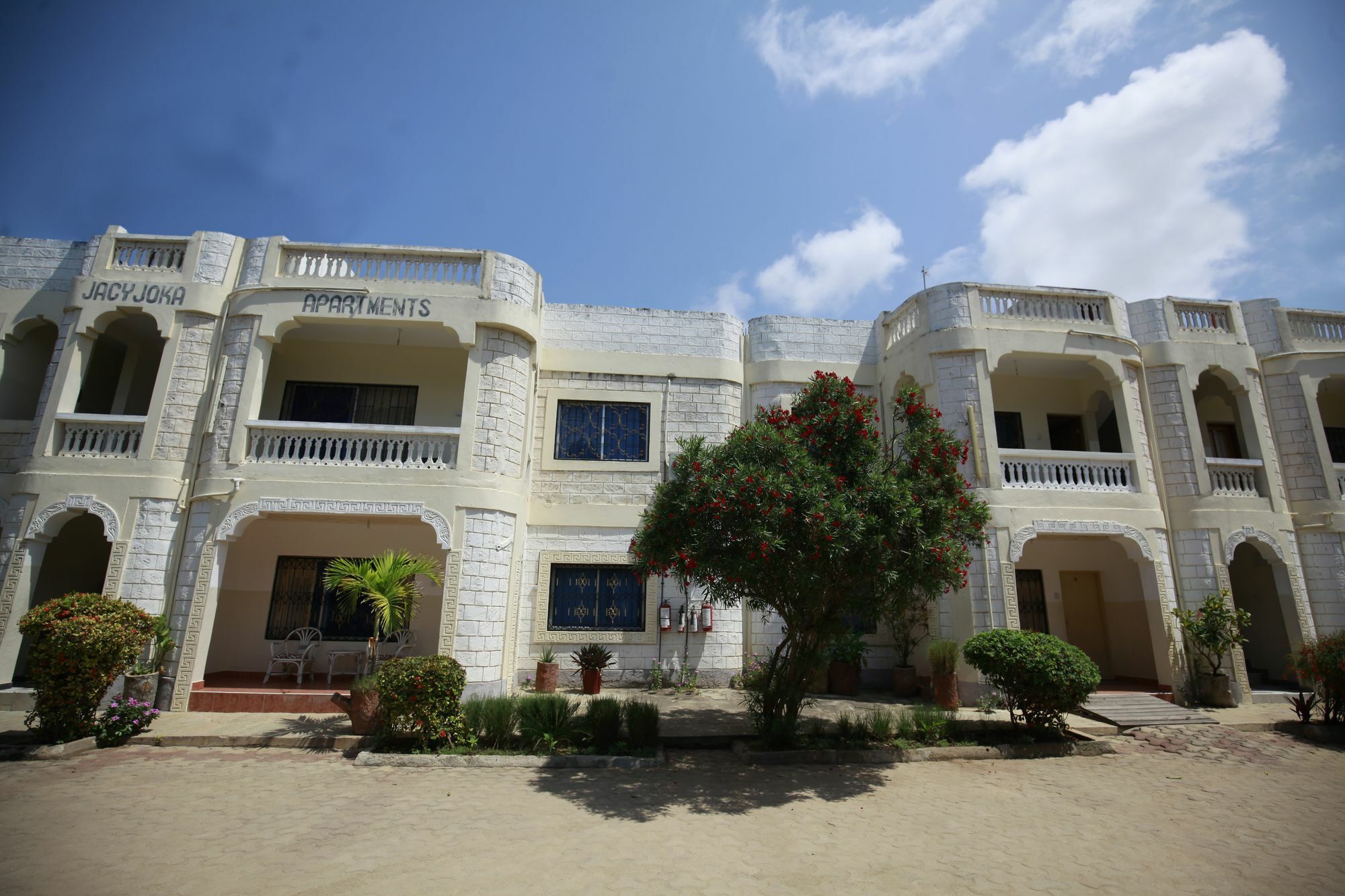 Jacyjoka Apartments Nyali Mombasa Exteriör bild